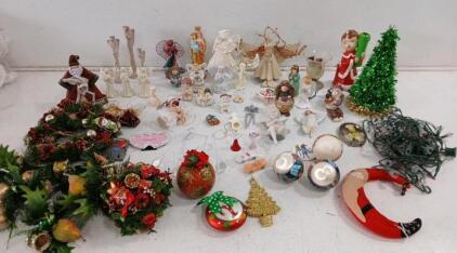 Giant Lot of Assorted Holiday Decor: 32" Artifical Pine Decorative Wreath, Christmas Tree Holder (Green), & Much More!! (Please Read Description!!!)