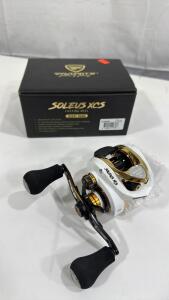 ((NEW)) Favorite SOLEUS XCS Right Handed Bait Cast Reel Super Nice & Smooth . $179 Value