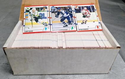 (1) NHL 1990 Score Hockey Trading Card Set - Complete 1-440 Card Set, Including HOFs, Rookies & Stars