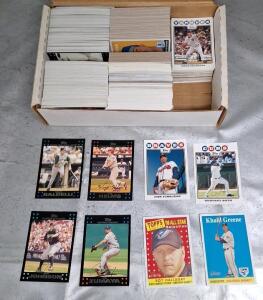 (1) Box Of Assorted. Baseball Trading Cards, Including HOFs, Rookies & Stars