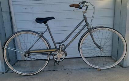 26" Coast King Marquis 3-speed, gray
