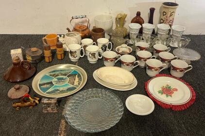 Vintage / Collectable Glassware & Decor