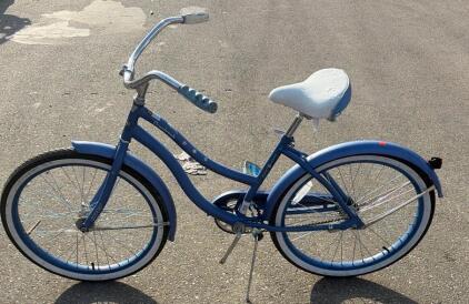 Huffy Cranbrook Cruiser Bicycle