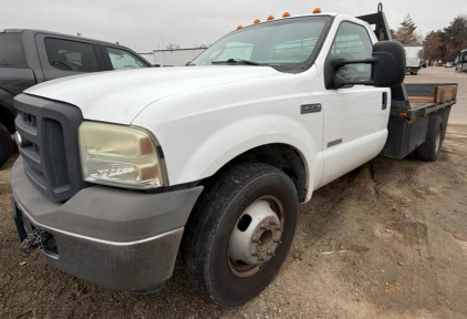 LOCAL FLEET - 2005 FORD F-350 - 75K MILES