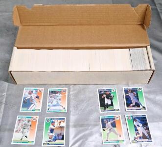 (1) Box Of Assorted. Baseball Trading Cards, Including HOFs, Rookies & Stars