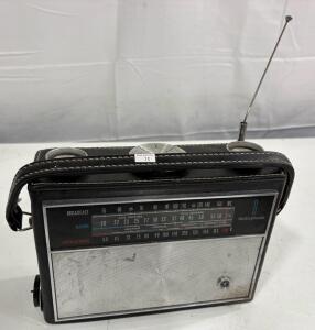 Vintage Westinghouse 8 Portable Radio, Multi-Band, Telescopic Antenna