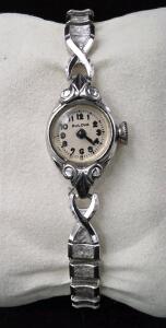(1) Beautiful Bulova Women's Wristwatch, 10K Rolled Gold Plate Bezel, Stainless Steel Back