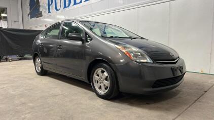 2007 TOYOTA PRIUS - BACK UP CAMERA!