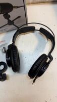 Zoom ZDM-1 Podcast Mic Pack - 2