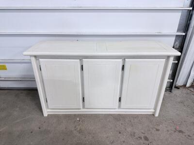 White Wooden Cabinet with 3 Doors and Painted Finish