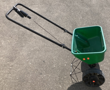 Scott's Speedy Green 1000 Spreader