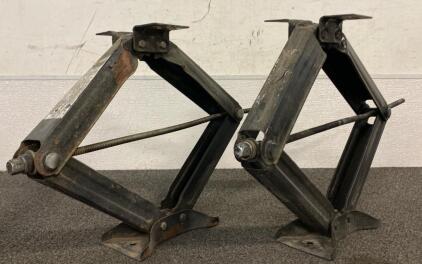 Pair Of Manual Scissor Car Jacks