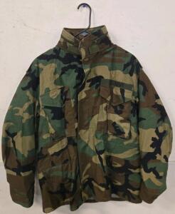 U.S. Army Cold Weather Field Jacket Medium-X-Small