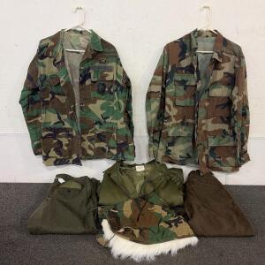 Military Clothing and Accessories, Multiple Items, Various Sizes, Camouflage Patterns
