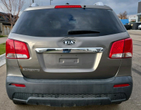 2011 KIA SORENTO - 3RD ROW SEATING! - 5