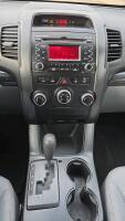 2011 KIA SORENTO - 3RD ROW SEATING! - 11