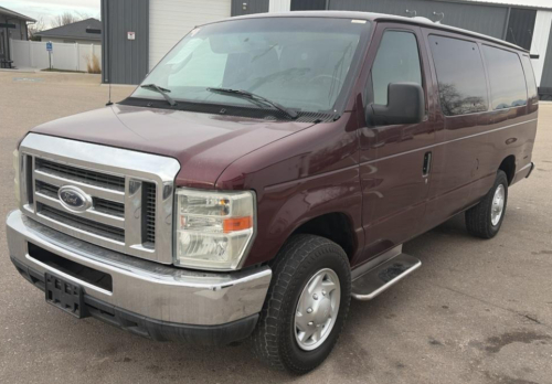 2011 FORD E-350 SUPER DUTY
