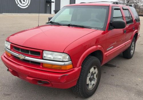 2002 CHEVROLET BLAZER LS - 4X4!