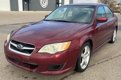 2009 SUBARU LEGACY - AWD!