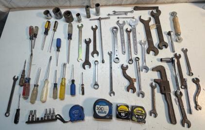 Stanley PowerLock Measuring Tapes & Hand Tool Set, Multiple Wrenches & Screwdrivers