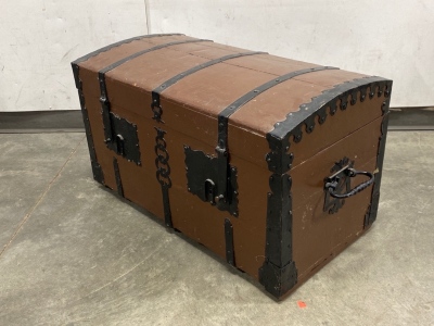 Vintage Wood and Metal Chest 31&rdquo;x 16&rdquo; 18&rdquo;