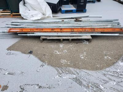 Pallet Of Metal Pipes and Plastic Pipes