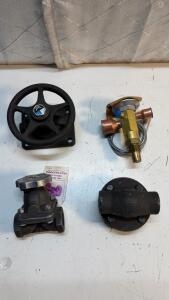 Hills-McCanna Manual Valve, 250 PSI, Cast Iron, Flanged Connection & More