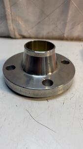 Pipe Flange: Schedule 40 Weld Neck Flange, 304/304L Stainless Steel, 3 in Pipe Size, Raised Face