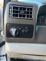 LOCAL FLEET - 2003 FORD F-550 SUPER DUTY - LIFT GATE! -LOCATED AT NAMPA MUSICK AUCTION! - 12