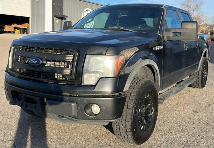 2014 FORD F-150 - 4X4!