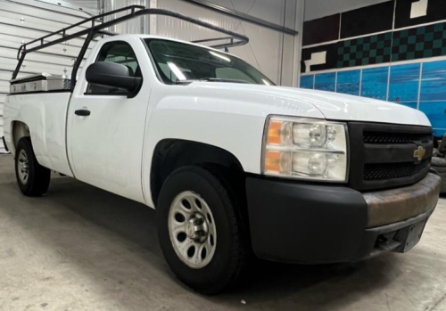 2007 CHEVROLET SILVERADO - STORAGE BOXES!