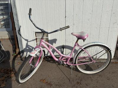 Schwinn Cruiser Bicycle, Pink, 26-Inch Wheel, Single-Speed, Coaster Brake