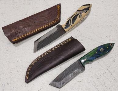 (2) Cold Steel Fixed Blade Hunting Knives With Resin Handles And Sheaths