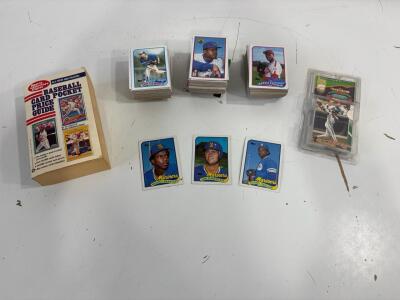Baseball Cards Collection with 1991 Guide, Topps, Barry Bonds, Mariners