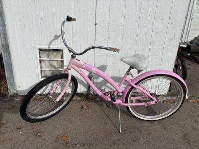 Hello Kitty Cruiser Bicycle, Pink 24" Wheels, Single Speed, Coaster Brake