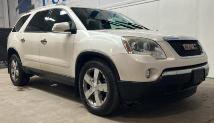 2012 GMC ACADIA - AWD!