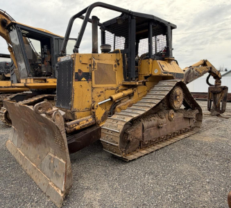 1998 Caterpillar D5 Bulldozer with Ripper and Straight Blade Serial # TEG0198 - RUNS - 7473 HRS SHOWING