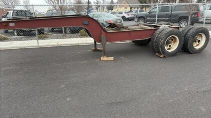 1975 General Trailer Co. 30-Ton Semi-Trailer Dolly, 2 Axles