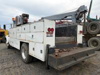 1998 Kenworth T300 Service Truck, 32,000 lbs GVWR, Hydraulic Crane, Honda Air Compressor - 3