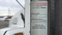 1998 Kenworth T300 Service Truck, 32,000 lbs GVWR, Hydraulic Crane, Honda Air Compressor - 29