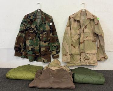 Military Clothing Ensemble, Camouflage & Desert Camouflage, Various Sizes