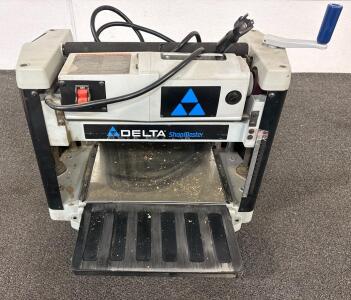 (1) Delta TP305 Portable Planer, 12 1/2" Width Capacity, 15 Amp Motor (power tested and works)