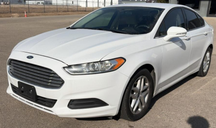 2016 FORD FUSION SE - RUNS WELL