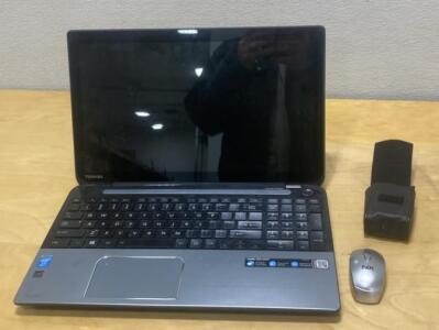 Toshiba Laptop - Intel Core i7 - Windows 8 ( No Cords - Unable to Test )