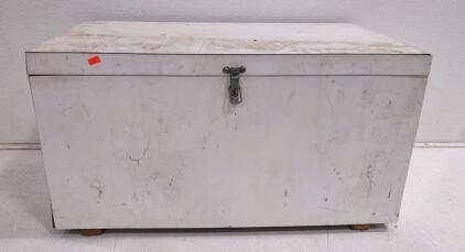 28"x 16"x 15" (White) Wooden Storage Box w/ Metal Handles