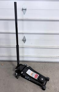 XLS 3000B Hydraulic Floor Jack, 3.0 Tons, Black, Made in Vietnam