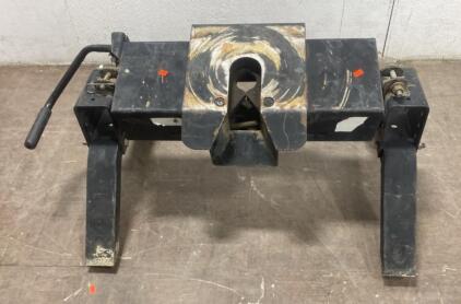 Fifth Wheel Trailer Hitch
