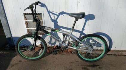 20" Kawasaki Cordova Bike (Green And Silver)