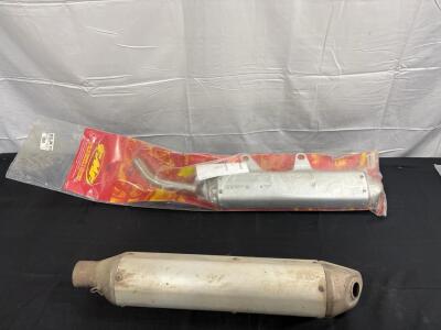 FMF Moto One KTM Performance Exhaust, Compatible with KTM 250, MPN: 18210351 & KTM 781 Screen Type Spark Arrestor, U.S. Forest Service Approved