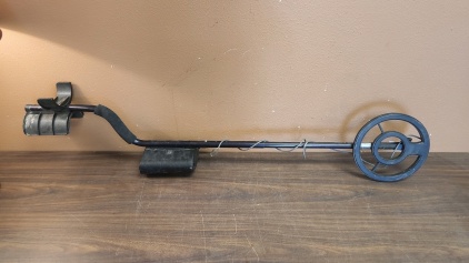 Radio Shack Metal Detector